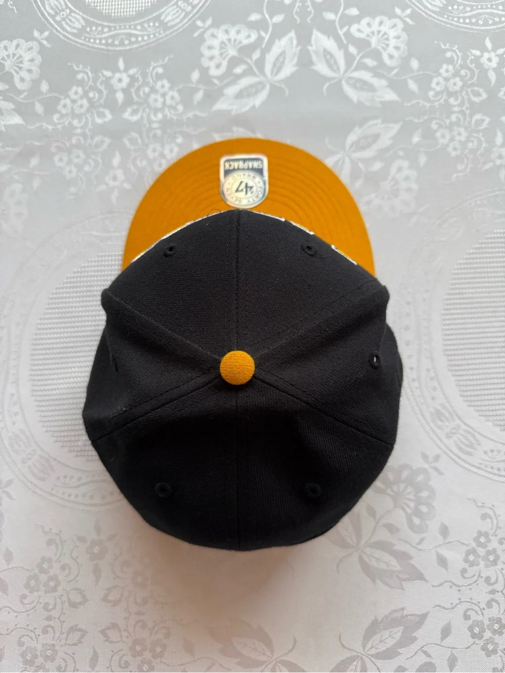 Forty Seven Brand Los Angeles Lakers Black/Gold Snapback Hat Embroidered Cup HWC